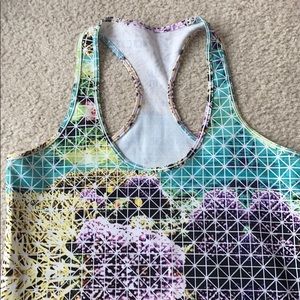 Lululemon tank